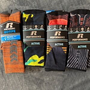 NWT 12 Pairs Russell Athletic Performance Socks - Multicolor Sets Size Boys L